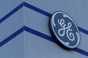GE to combine renewable, grid assets into single unit