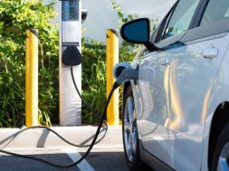 Michigan Approves Its First Utility EV Charging Infrastructure Pilot