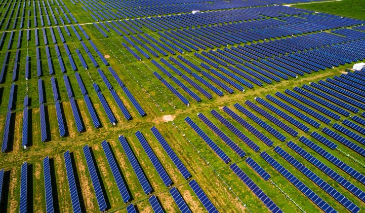 Is the Utility-Scale Solar Industry in a Finance Bubble?
