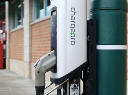 Roseburg City Council dedicates $25,000 to four new electric vehicle charging stations