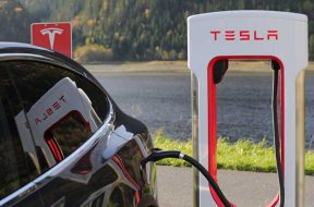 Can non-Tesla electric cars use Tesla EV chargers