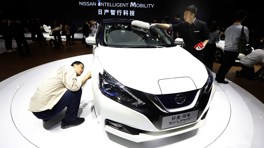 China’s electric-vehicle ambitions in spotlight at Shanghai auto show