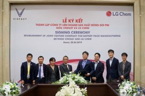 LG Chem, VinFast set up lithium-ion battery JV in Vietnam