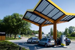 ABB and Fastned celebrate launch of 100th charging location