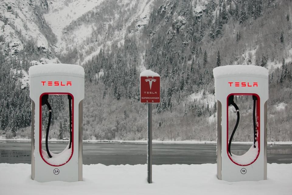 Electric Cars: Why Little Norway Leads The World In EV Usage