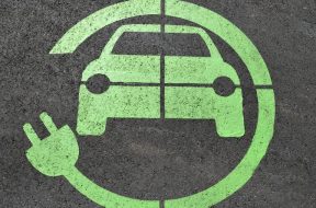 India’s Electric Vehicle Push- These are the top auto firms taking the green route