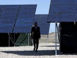 Kosovar leaders examine renewable energy in Utah