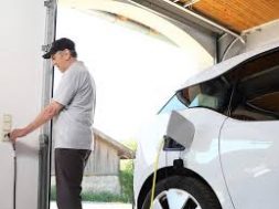 Michigan state parks could be opened for electric vehicle charging stations