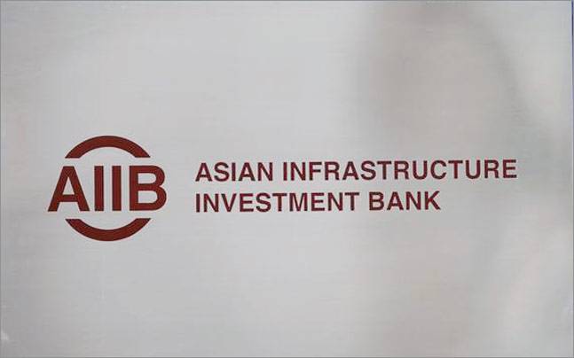 AIIB Approves On-Lending Facility to Support Renewable Energy in India