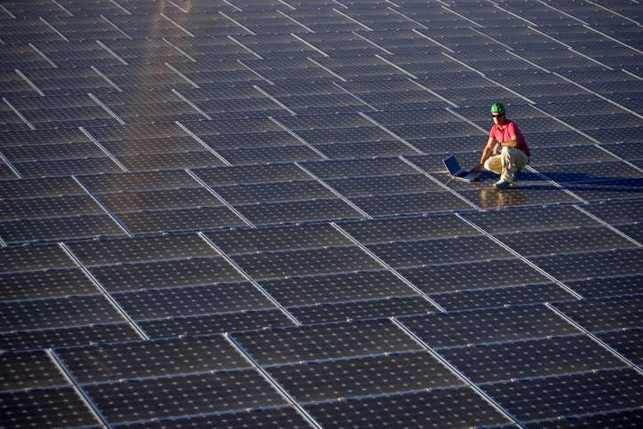 Maharashtra govt mulling new policy for solar power projects
