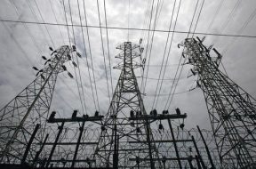 Power purchase agreements with SECI, NTPC vulnerable to risks- India Ratings