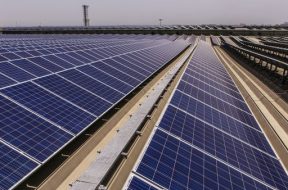 Govt to build 30 gigawatts of renewable plants along Gujarat, Rajasthan border