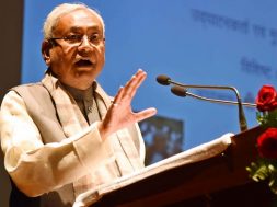 Nitish launches over 35,000 schemes worth Rs 1,600 crore