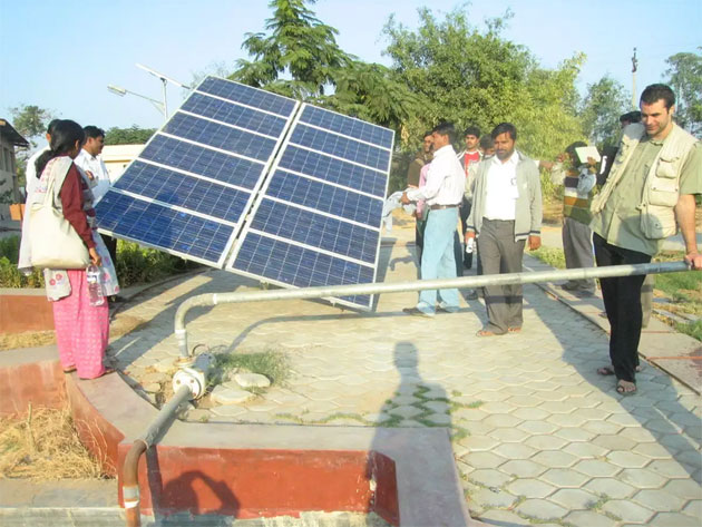 Fast-forward solar powered pump-sets nationally