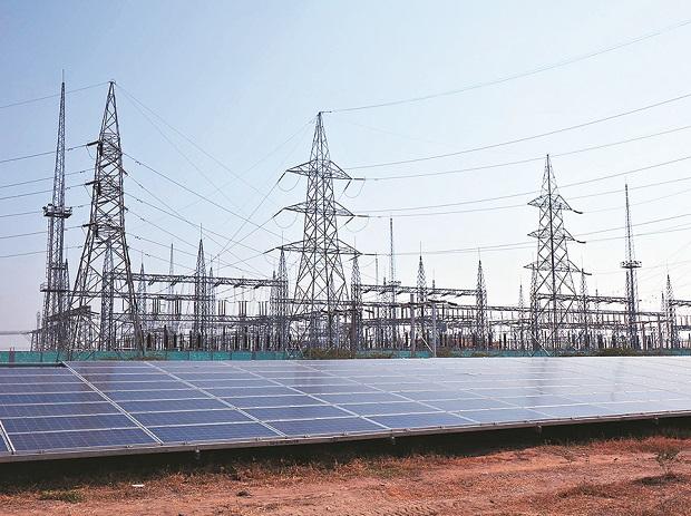 Rajasthan levies Rs 2-5 lakh cess on solar projects, registration fee up 5x