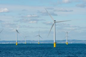 Record Deal Signed for Offshore Wind Power