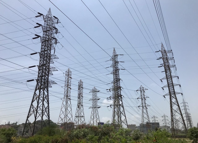 Petition – For issuance of appropriate direction to Power Grid Corporation of India for payment of amount to be refunded after deduction of relinquishment charges