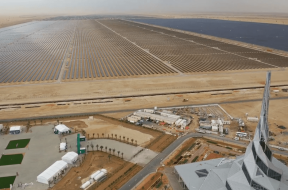 Dubai to build $13.6-B solar park