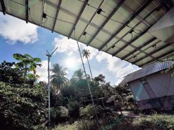 Indonesia to install rooftop solar panels on 800 public buildings