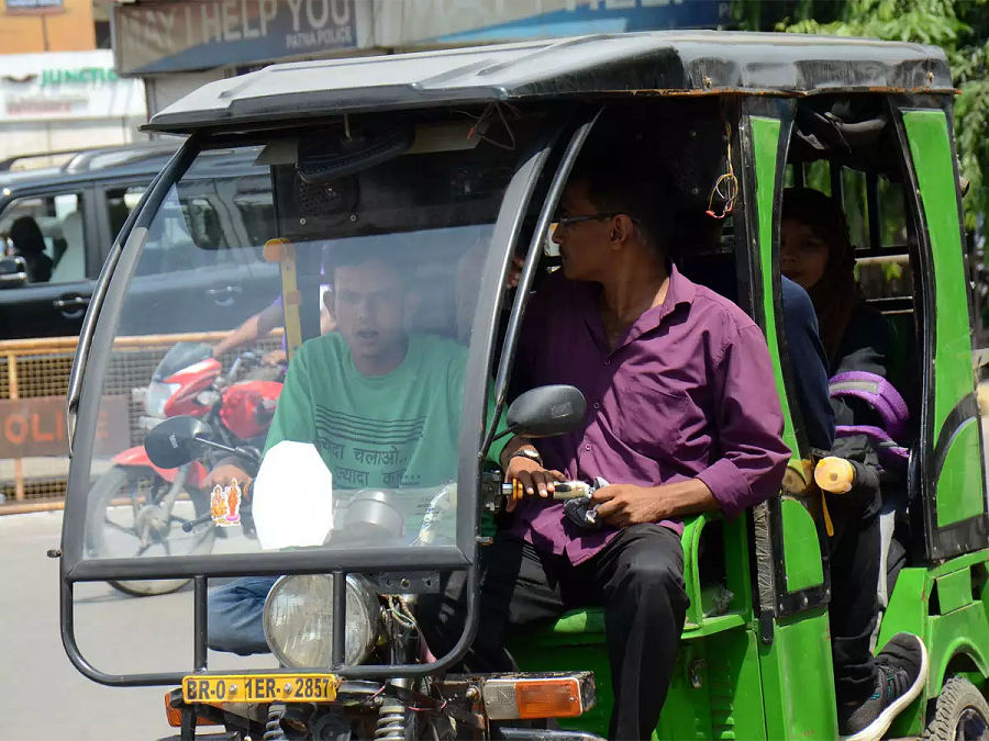 Govt invites suggestion for amending MV rules related to emission standards of e-rickshaws