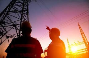 MoP to ask CPSEs to give 25% rebate on power bills to discoms
