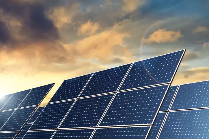 U.S. approves massive solar power project on public land