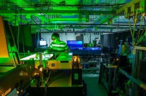 New light Researchers extend the range of solar cell sensitivity