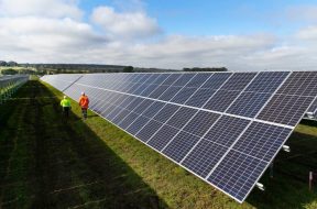 Melbourne Airport Building Largest Behind-The-Meter Solar Power Plant In Australia