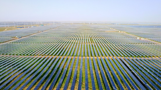 Huawei Smart PV Solution Contributes to Successful Grid Connection of World’s Largest PV Plant