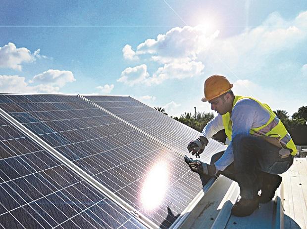 JLANKA Marks Decade in Solar Electricity