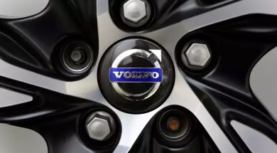 Volvo, Northvolt team up for electric battery factory