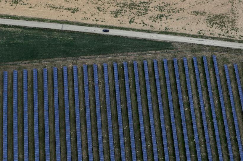 Czech Lawmakers Approve Aid to Renewables, Less Keen on Solar Projects