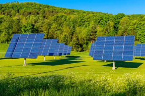 India adds 1.5 GW utility-scale solar capacity in Q2 2021 Report
