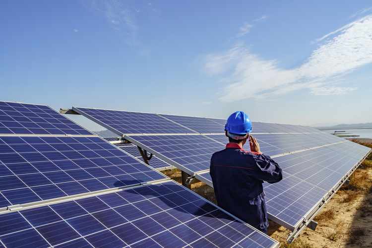 Projects: RAK’s Innovative Tender Prequalifies Companies For Distributed Solar Initiative – EQ Mag Pro