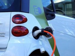 Advent of electric vehicles creating opportunities for smaller players, new entrants, start-ups Report