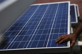 India Solar Firm Vikram Mulls Making Its Own Glass to Secure Supplies