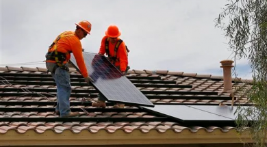 Florida bill to phase out rooftop solar incentives on its way to DeSantis