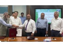 Landmark MoU between SJVN, REMC and BHEL; will develop RE Projects for Indian Railway
