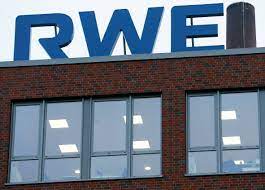 RWE acquires a 1.4-gigawatt power plant from Vattenfall and develops the Eemshaven site into a leading energy and hydrogen hub in Northwest Europe