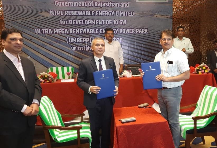 NTPC Renewable Energy Limited signs MOU with the Government of Rajasthan for the Development of 10 GW Ultra Mega Renewable Energy Power Parks (UMREPP) in Rajasthan – EQ Mag Pro