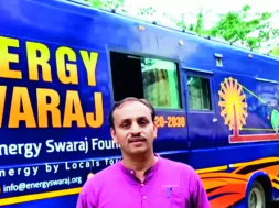 Man on mission Professor Solanki promotes solar bus in Ludhiana