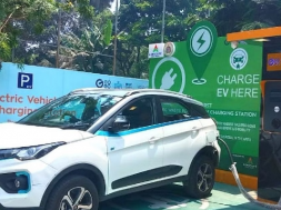 IIM Grads’ Biogas-Powered EV Charging Station Charges Cars in Just 45 Mins