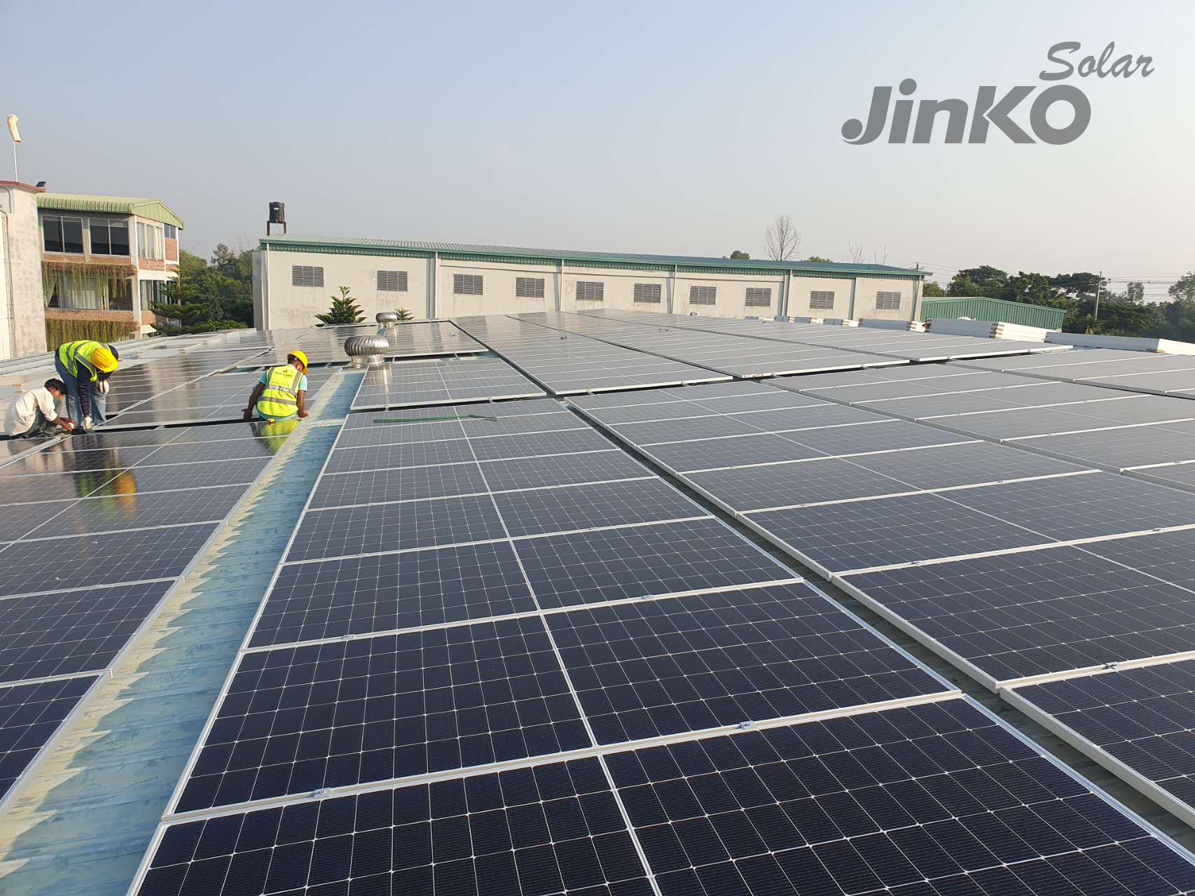 Jinko Solar’s N Type Modules are now the first choice for EPCs and end customers in Bangladesh. This is the country’s first ever N Type installation featuring Jinko’s Tiger Neo panels – EQ Mag