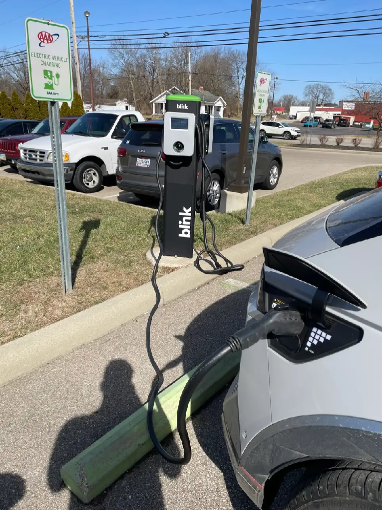 The Biggest Problem With EV Charging Is That the Payment Methods Suck – EQ Mag