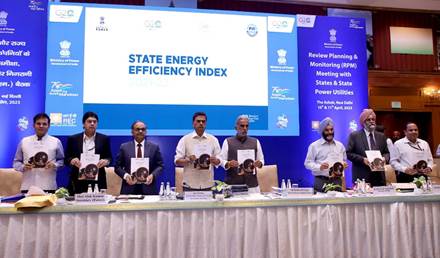 24X7 quality, reliable and affordable power supply, necessary for India to become a developed nation: Shri R. K. Singh, Union Power & NRE Minister – EQ Mag