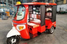 Lohia drives forward the electric vehicle revolution with the launch of Narain electric 3 wheeler Limited Edition
