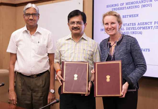 India collaborates with USAID to reduce carbon emission in railways – EQ Mag