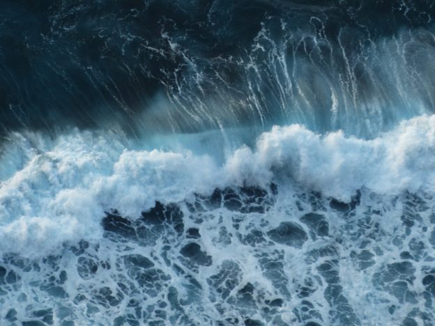 Seawater Unleashed as the Ultimate Green Hydrogen Elixir: US Scientists Forge Revolutionary “Seawater Electrolyzer” – EQ Mag