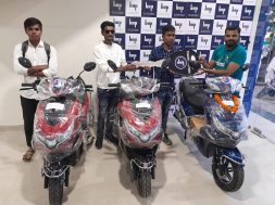 HOP Electric Mobility joins MP Government Initiative Mukhyamantri Balak Balika Protsahan Yojna 2023 to Reward Top Students of Higher Secondary with E-Scooters