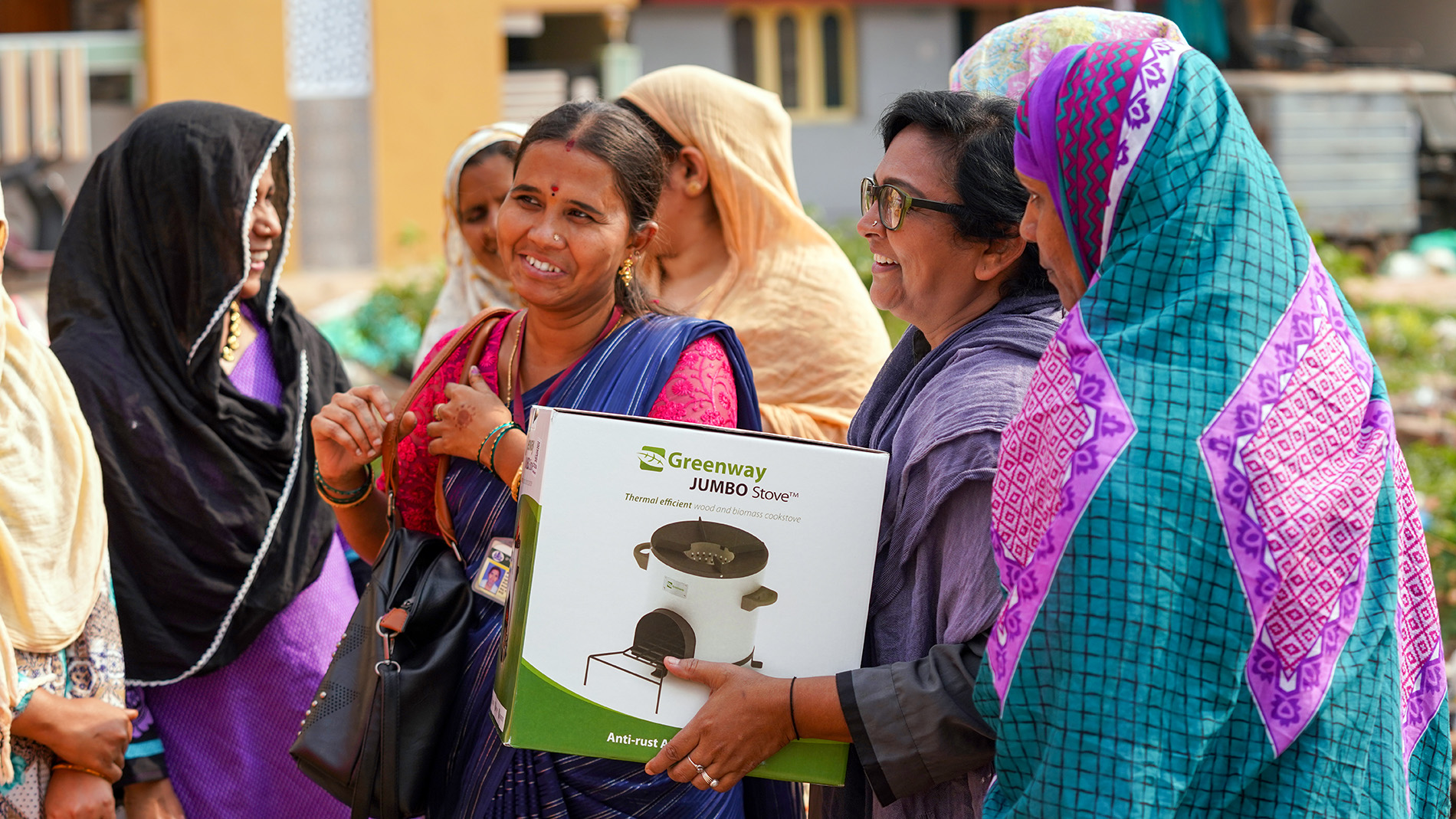 ADB, Greenway Sign Deal to Channel Carbon Finance for Enhancing Improved Cookstove Usage in Rural India